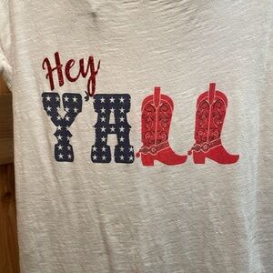 🤠🤠🤠3 for 12$🤠🤠🤠Hey Yall!! Red White and Blue Tshirt